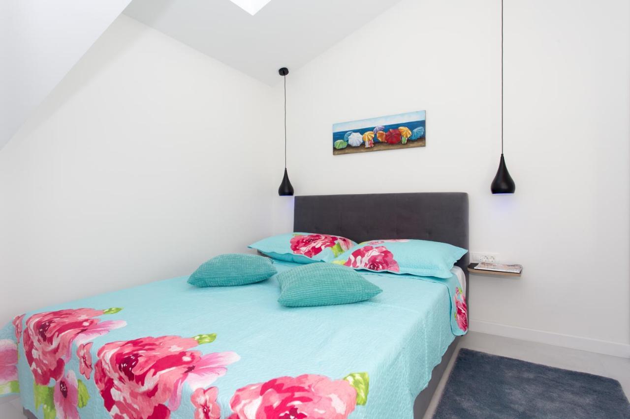 Beach Apartment Renco Sumpetar Kültér fotó